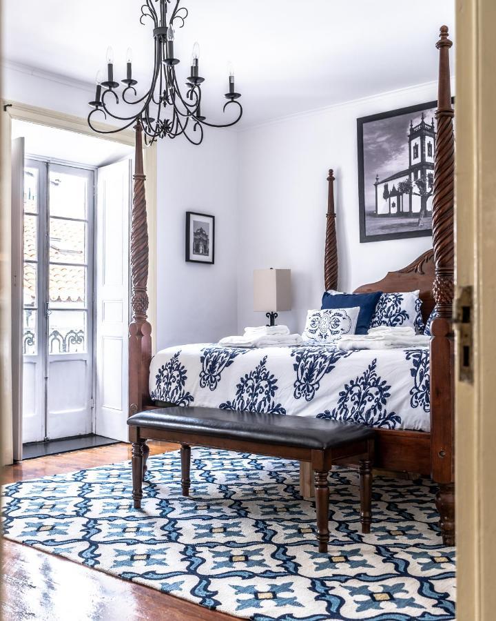 City Center, 200 Meters To Marina, Walk To Everything, Private Yard And Garden Πόντα Ντελγκάντα Εξωτερικό φωτογραφία